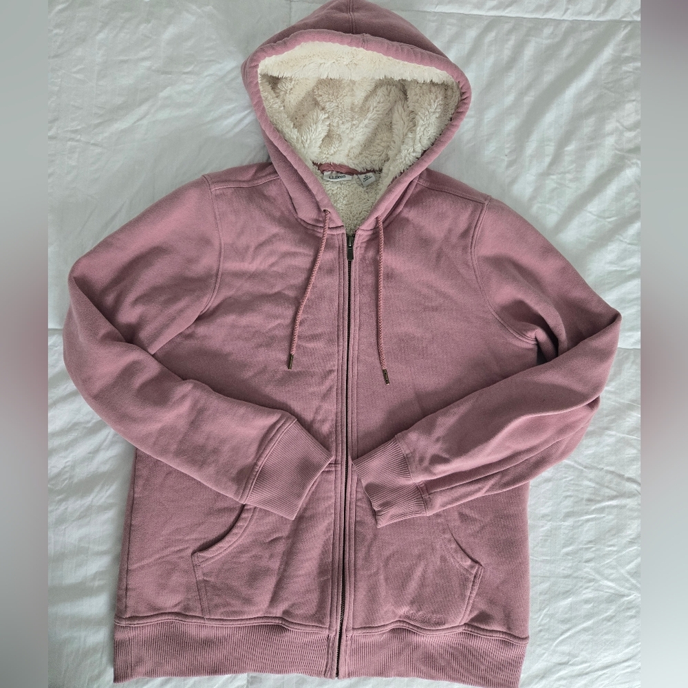 LL Bean Pink Sherpa Heritage Hoodie Size Womems SMALL *EUC*